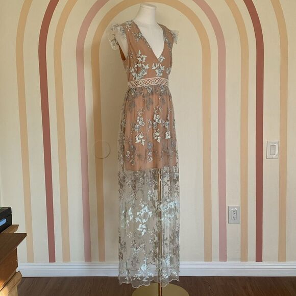 WAYF Oakfield Sky Blue, Gray, & Tan Embroidered Lace Maxi Dress Size Medium - Picture 5 of 16